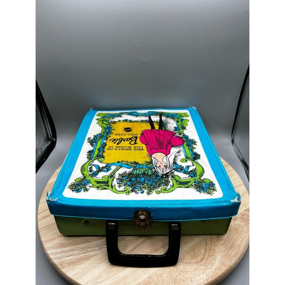 The World Of Barbie Doll Case #1002 Vintage 1968 Mattel + Accessories + Dress - Picture 5 of 16